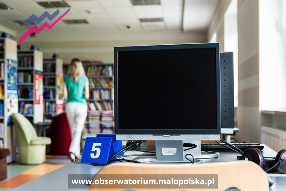 Zakończyło się badanie kompetencji cyfrowych Małopolan 55+
